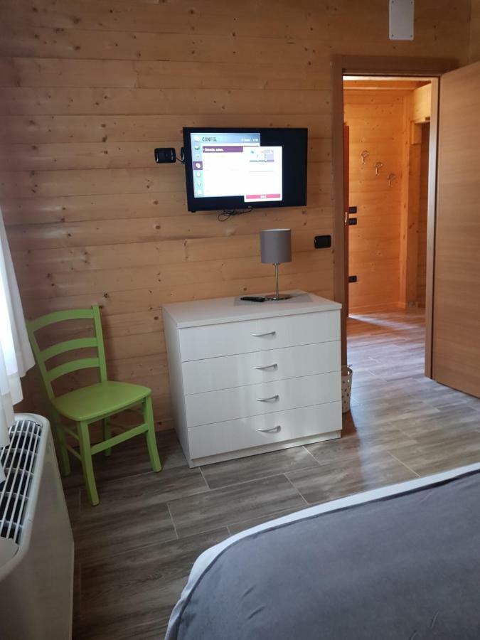 Lorica Suite Lago Exterior photo