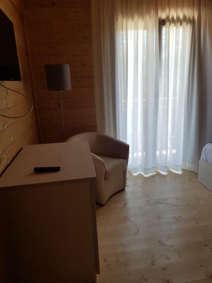 Lorica Suite Lago Exterior photo