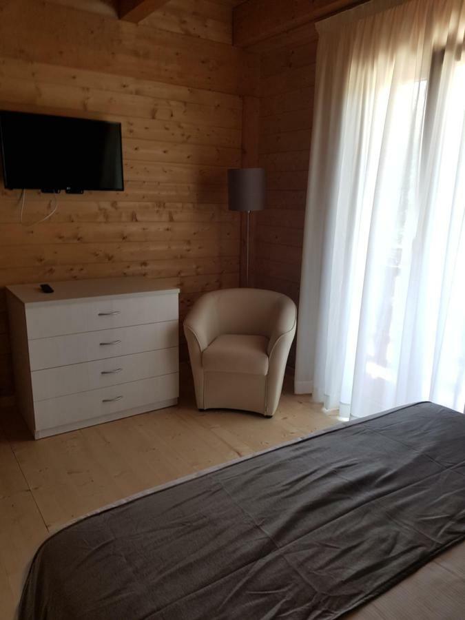 Lorica Suite Lago Exterior photo